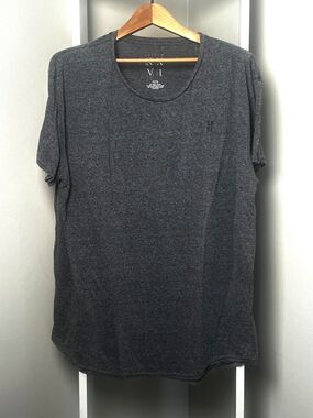 United XXVI Mens XL Gray Heather Distressed Embroidered Tee Crew Neck EUC